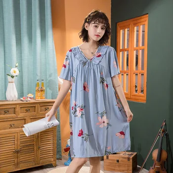 Nightdress Women's Homewear Short-Sleeved Loose Dress Fashion Printed V-neck Ruffles Casual Home Nightdress
Nightdress Women's Homewear Short-Sleeved Loose Dress Fashion Printed V-neck Ruffles Casual Home Nightdress