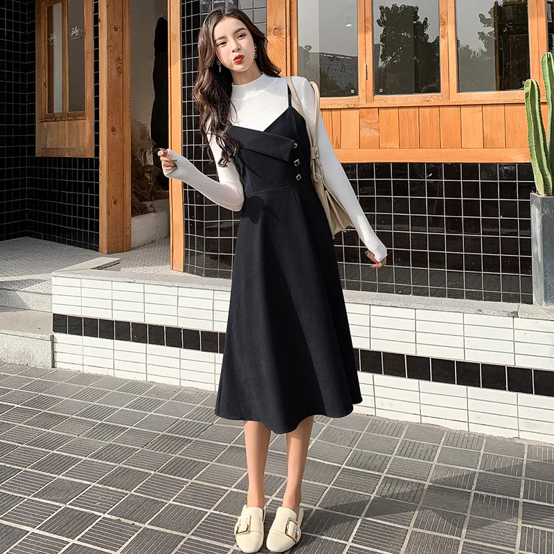 2019 Photo Shoot Versatile Autumn And Winter Base Strapped Dress + White Base Sweater Dress Outfit
2019 Photo Shoot Versatile Autumn And Winter Base Strapped Dress + White Base Sweater Dress Outfit