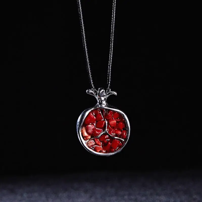 Fruit Red Pomegranate Stone Pendant Necklace Long Sweater Chain Fashion Jewelry U90E
Fruit Red Pomegranate Stone Pendant Necklace Long Sweater Chain Fashion Jewelry U90E
