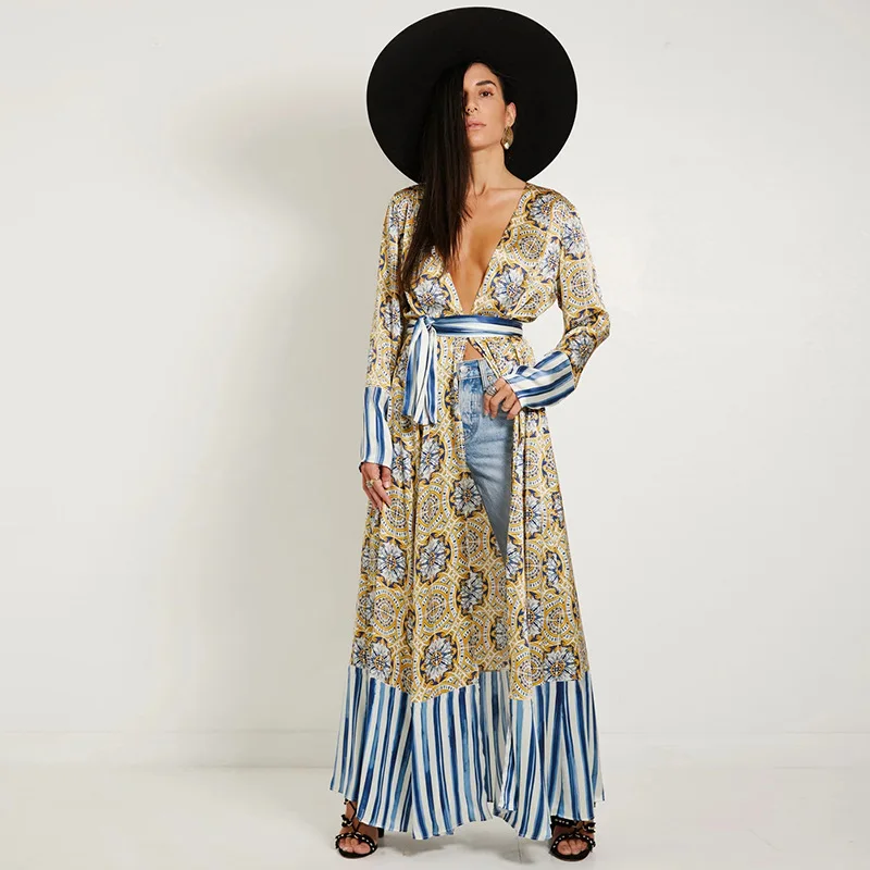 Fashion Women Floral Print Striped Patchwork V Neck Beach Dress Boho Dresses Ladies Beach Vintage Long Party Dress Vestidos
Fashion Women Floral Print Striped Patchwork V Neck Beach Dress Boho Dresses Ladies Beach Vintage Long Party Dress Vestidos