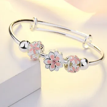 Fashion S925 Sterling Silver Bracelet Cherry Blossom Love Bracelet Female with Paragraph Swan Running Bead Silver Bracelet
Fashion S925 Sterling Silver Bracelet Cherry Blossom Love Bracelet Female with Paragraph Swan Running Bead Silver Bracelet