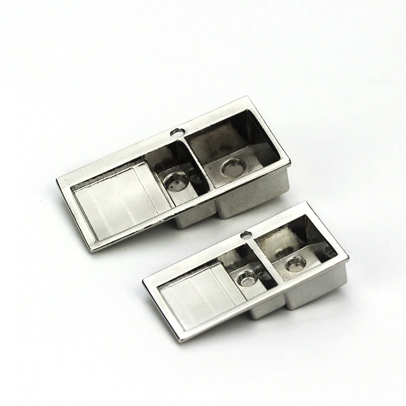 1/12 Dollhouse Miniature Accessories Mini Alloy Kitchen Sink Simulation Vegetable Wash Basin Model Toy for Doll House Decoration
1/12 Dollhouse Miniature Accessories Mini Alloy Kitchen Sink Simulation Vegetable Wash Basin Model Toy for Doll House Decoration