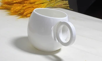 420ML. Refined bone china thermal mug, porcelain mug, espresso cups, funny love mug, vintage tea cups, for cafeteira espresso
420ML. Refined bone china thermal mug, porcelain mug, espresso cups, funny love mug, vintage tea cups, for cafeteira espresso