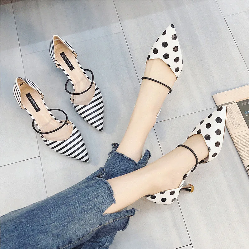 Summer Polka Dot Women Stiletto Sandals Pointed Toe Stripe 6cm High Thin Heel Ladies Comfortable Shoes Female Sexy Shallow Mouth
Summer Polka Dot Women Stiletto Sandals Pointed Toe Stripe 6cm High Thin Heel Ladies Comfortable Shoes Female Sexy Shallow Mouth