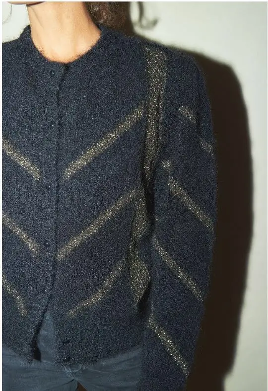 Women Sweater 2020 Spring and Summer New Mohair Puff Sleeves Loose Version Knitted Cardigan
Women Sweater 2020 Spring and Summer New Mohair Puff Sleeves Loose Version Knitted Cardigan