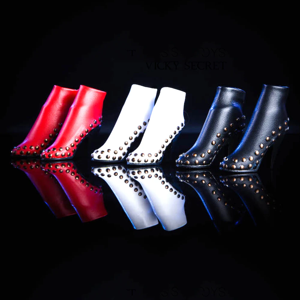 1/6 Scale Female Figure Accessory Rivet Booties Short Boots 18XG35 PU Solid Inside boots Model Toys Gift Collection
1/6 Scale Female Figure Accessory Rivet Booties Short Boots 18XG35 PU Solid Inside boots Model Toys Gift Collection