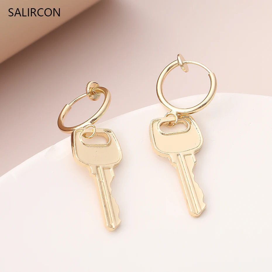 Salircon Steampunk Key Lock Drop Earring Hip Hop Gothic Gold Color Ear Ring Long Dangle Earring For Women Korean Fashion Jewelry
Salircon Steampunk Key Lock Drop Earring Hip Hop Gothic Gold Color Ear Ring Long Dangle Earring For Women Korean Fashion Jewelry