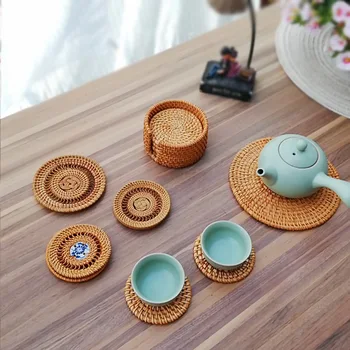 1PC Round Natural Rattan Coasters Bowl Pad Handmade Insulation Placemats Table Padding Cup Mats Kitchen Decoration Accessorie
1PC Round Natural Rattan Coasters Bowl Pad Handmade Insulation Placemats Table Padding Cup Mats Kitchen Decoration Accessorie