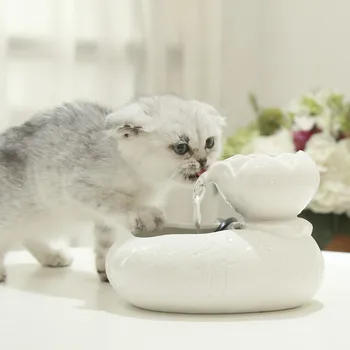 Pet Water Fountain Cat Ceramic Pet Drinking Electric Water Dispenser Water Spray Home add drinking silent Pet Drinking bowl
Pet Water Fountain Cat Ceramic Pet Drinking Electric Water Dispenser Water Spray Home add drinking silent Pet Drinking bowl