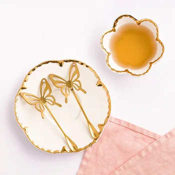 Golden Butterfly Stereo Drill Coffee Cup Dish Spoon Afternoon Tea Cup Butterfly Spoon
Golden Butterfly Stereo Drill Coffee Cup Dish Spoon Afternoon Tea Cup Butterfly Spoon