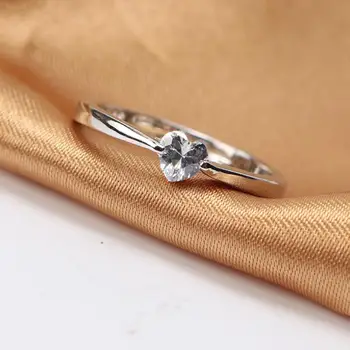 Exquisite Zircon Crystal Heart Adjustable Opening Rings For Women 925 Sterling Silver Jewelry Party Gift Wedding Rings SAR123
Exquisite Zircon Crystal Heart Adjustable Opening Rings For Women 925 Sterling Silver Jewelry Party Gift Wedding Rings SAR123