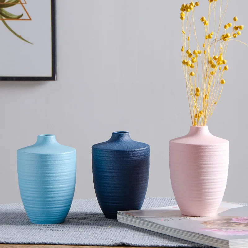 Vase creative Nordic small vase simple modern ceramic ornaments dried flower decoration color vase nordic decoration home
Vase creative Nordic small vase simple modern ceramic ornaments dried flower decoration color vase nordic decoration home
