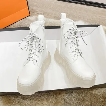 New white transparent bottom women's short boots boots women's thick bottomed round head side zipper handsome motorcycle
New white transparent bottom women's short boots boots women's thick bottomed round head side zipper handsome motorcycle
