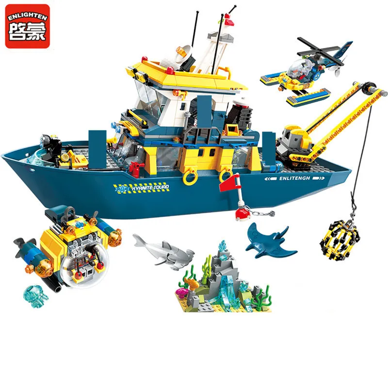 Enlighten 807Pcs Delta Command Ship Pirate Boat Building Blocks Sets LegoINGLs DIY Educational Toys for Children Christmas Gifts
Enlighten 807Pcs Delta Command Ship Pirate Boat Building Blocks Sets LegoINGLs DIY Educational Toys for Children Christmas Gifts