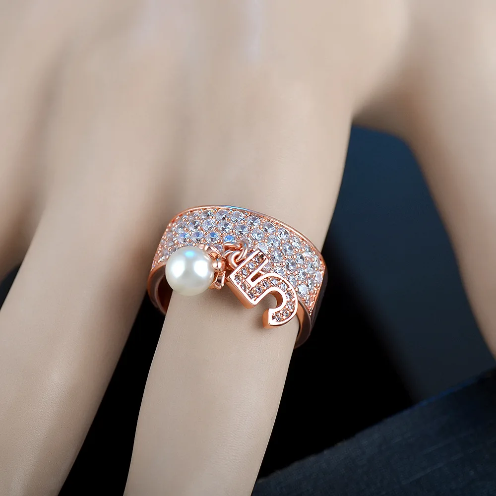 New Creativity Lucky Number 5 Ring Rose Gold and Silver Color Two-color Women Ring Pearl Micro Inlaid Zircon Elegant Ladies Ring
New Creativity Lucky Number 5 Ring Rose Gold and Silver Color Two-color Women Ring Pearl Micro Inlaid Zircon Elegant Ladies Ring