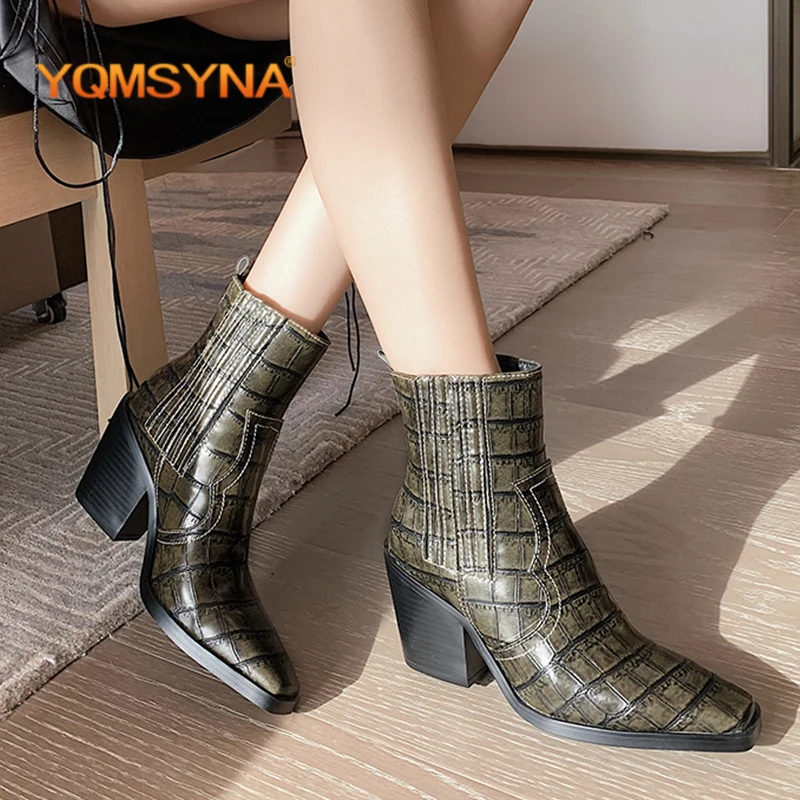 YQMSYNA Fashion Modern Boots Comfortable Square Toe Strange Style Sewing Gingham Lady Shoes Slip-On Commute Office Shoes AS390
YQMSYNA Fashion Modern Boots Comfortable Square Toe Strange Style Sewing Gingham Lady Shoes Slip-On Commute Office Shoes AS390