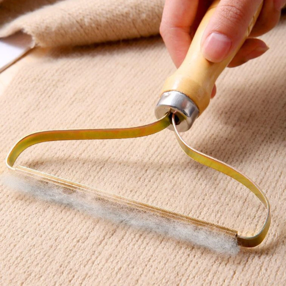 Portable Lint Remover Clothes Fabric Shaver Brush Tool Sweater Woven Coat Clothes Cleaning Tool Mini Hair Remover Lint Roller
Portable Lint Remover Clothes Fabric Shaver Brush Tool Sweater Woven Coat Clothes Cleaning Tool Mini Hair Remover Lint Roller