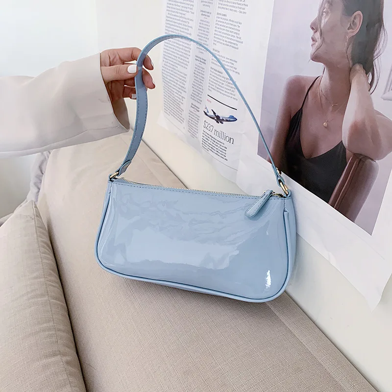 2020 New Vintage Baguette Bright Skin Women Shoulder Bags Retro PU Leather Bags Solid Ladies Small Messenger Handbag Female
2020 New Vintage Baguette Bright Skin Women Shoulder Bags Retro PU Leather Bags Solid Ladies Small Messenger Handbag Female