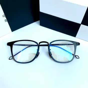 Titanium Optical frame 2020 square eyeglasses men IP plating eyewear new with blue light blocking lens
Titanium Optical frame 2020 square eyeglasses men IP plating eyewear new with blue light blocking lens