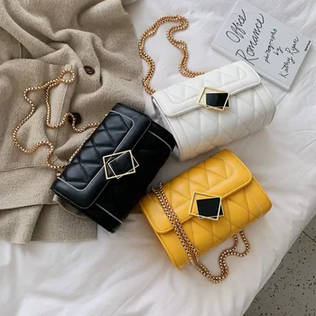 Instagram's most popular little bag for women 2020 is a new Korean version of a stylish little square bag with a ringer chain on
Instagram's most popular little bag for women 2020 is a new Korean version of a stylish little square bag with a ringer chain on