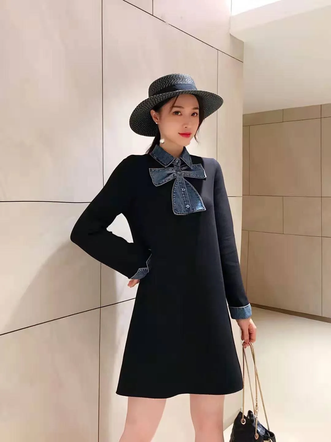 2019 Early Autumn New Style High-End Fashion Handmade Bead Cowboy Collar Joint Space Cotton Slimming Dress Women's
2019 Early Autumn New Style High-End Fashion Handmade Bead Cowboy Collar Joint Space Cotton Slimming Dress Women's