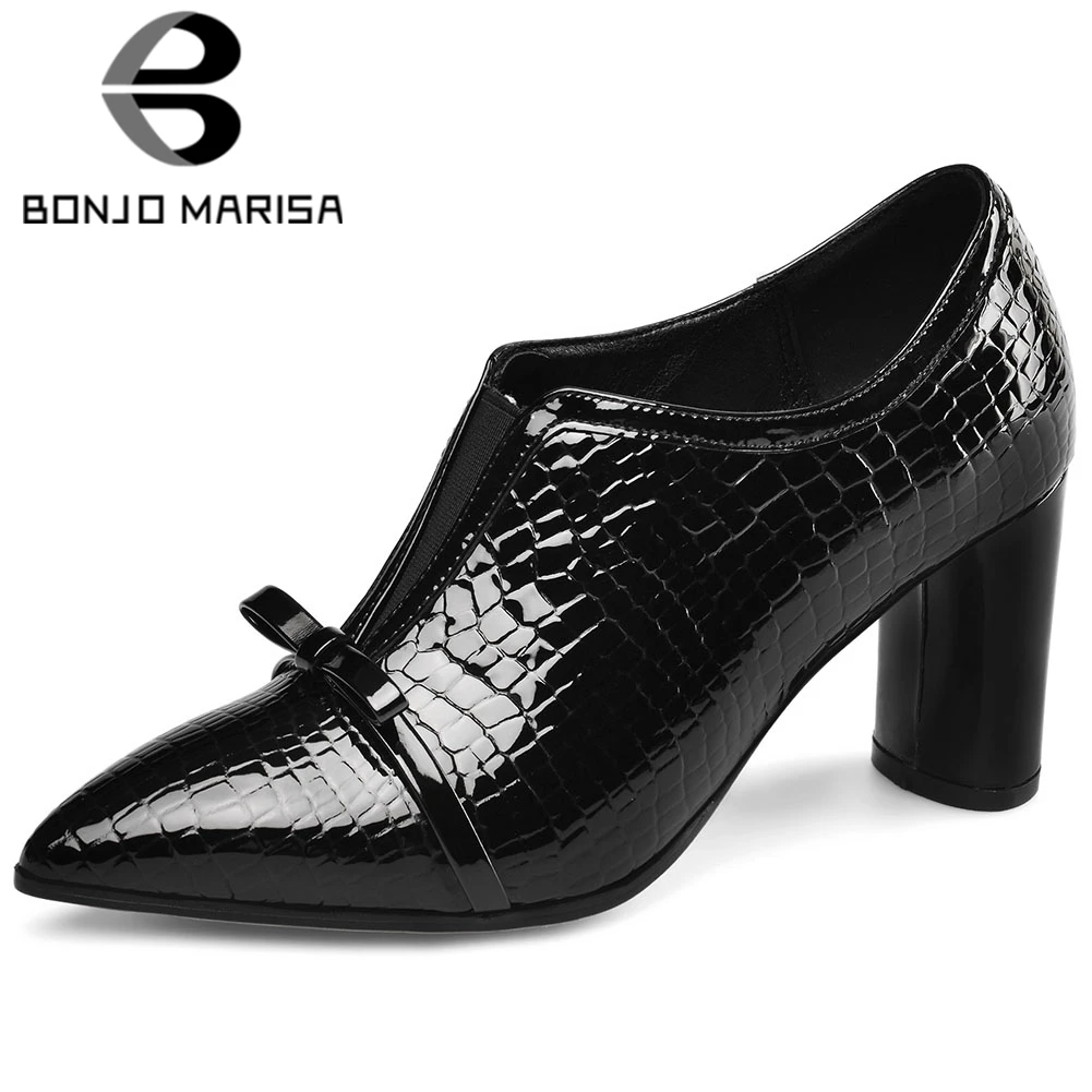 BONJOMARISA New Office Ladies Spring Fashion Fretwork Pumps Pointed Toe Genuine Leather Pumps Women 2020 High Heels Shoes Woman
BONJOMARISA New Office Ladies Spring Fashion Fretwork Pumps Pointed Toe Genuine Leather Pumps Women 2020 High Heels Shoes Woman
