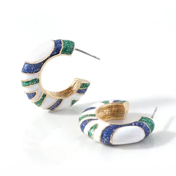 Trendy Ethnic Styl shine multicolor Enamel stud Earrings Geometric C-shape metal stud Earrings for Woman Fashion Jewelry 2019
Trendy Ethnic Styl shine multicolor Enamel stud Earrings Geometric C-shape metal stud Earrings for Woman Fashion Jewelry 2019