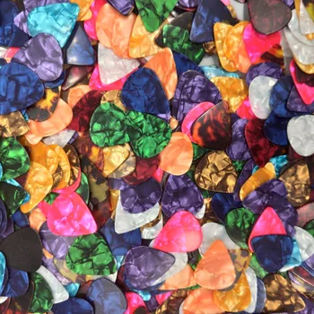 1000Pcs Cellouid Acoustic Electric Bass Gutiar pick plectrum guitarra musical instrument 0.46mm/0.71mm/0.96mm Guitar pick
1000Pcs Cellouid Acoustic Electric Bass Gutiar pick plectrum guitarra musical instrument 0.46mm/0.71mm/0.96mm Guitar pick
