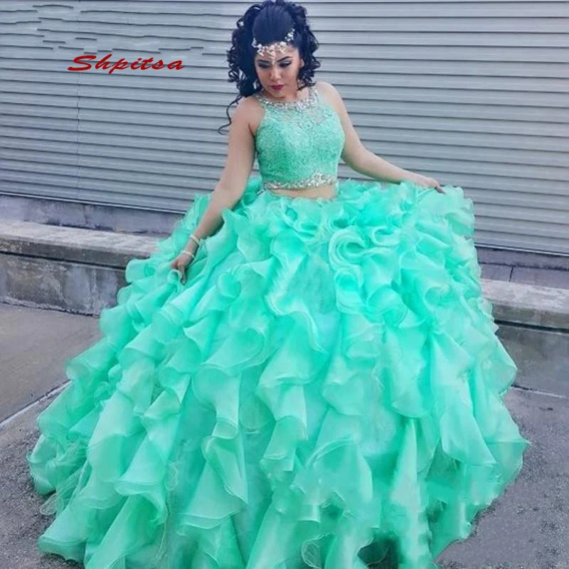 Puffy Tulle Quinceanera Dresses 2020 Princess Mint Green Two 2 Piece Masquerade Ball Gown Prom Sweet 16 Dresses for 15 Years
Puffy Tulle Quinceanera Dresses 2020 Princess Mint Green Two 2 Piece Masquerade Ball Gown Prom Sweet 16 Dresses for 15 Years