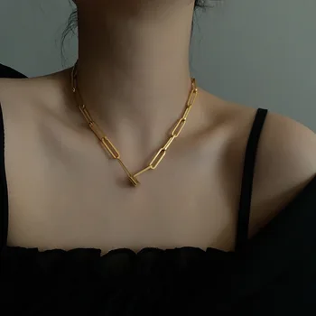 2020 Vintage Women Necklace Punk Metal padlock Chokers Necklaces for Women Goth Jewelry Pin Lock Pendant Necklace Chain Necklace
2020 Vintage Women Necklace Punk Metal padlock Chokers Necklaces for Women Goth Jewelry Pin Lock Pendant Necklace Chain Necklace