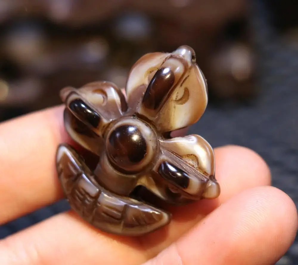 Big Treasure Talisman Energy!!! Mysterious Tibetan Onyx OM Words 3 Wands Faqi Vajra Dorje Pendant Carving Timestown
Big Treasure Talisman Energy!!! Mysterious Tibetan Onyx OM Words 3 Wands Faqi Vajra Dorje Pendant Carving Timestown