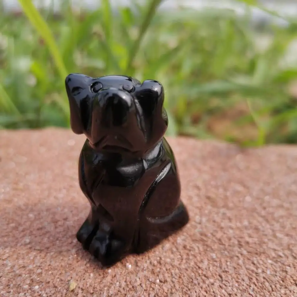 Фото Фигурка собаки из черного обсидиана с резным натуральным камнем | Дом и сад