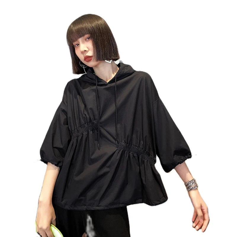 Newest design 2021 Loose hooded solid t-shirt fashion spring summer tees tops Women Black white blouse 
Newest design 2021 Loose hooded solid t-shirt fashion spring summer tees tops Women Black white blouse