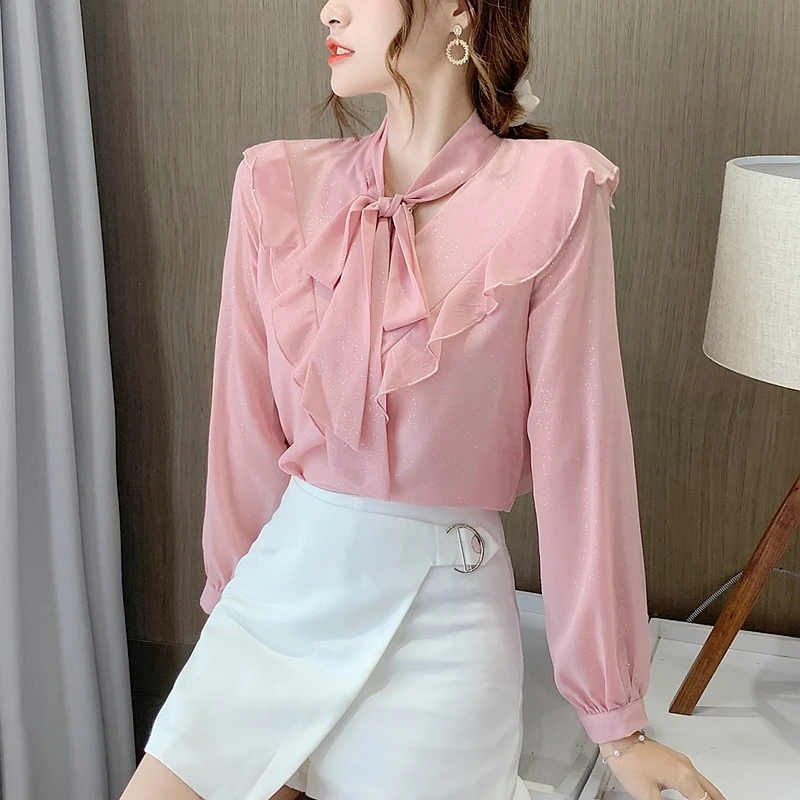 2020 bow ruffled autumn new fashion all-match hot silver temperament blouse Korean style lace long-sleeved chiffon shirt elegant
2020 bow ruffled autumn new fashion all-match hot silver temperament blouse Korean style lace long-sleeved chiffon shirt elegant