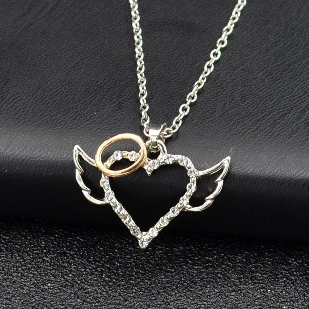 

Angel Wing Long Chain Heart Necklace Women Angel Wings Guarded Heart Pendant Female Necklace Love Heart Valentine's Day Jewelry