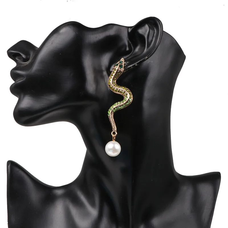 Fashion Colorful Crystal Long Snake Pearl Stud Earrings Gold Full Rhinestone Serpent Earrings
Fashion Colorful Crystal Long Snake Pearl Stud Earrings Gold Full Rhinestone Serpent Earrings