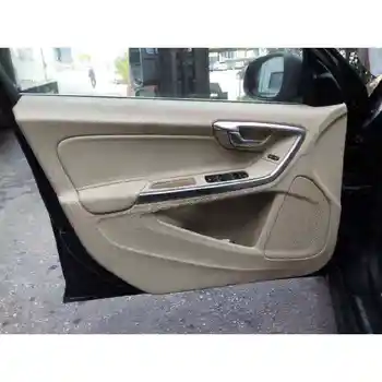 TRIM LEFT FRONT DOOR VOLVO V60 KOMBI
TRIM LEFT FRONT DOOR VOLVO V60 KOMBI