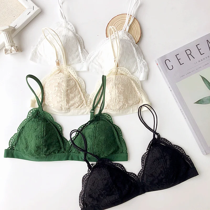 Wriufred Lace bralette not convex thin triangle cup underwear sexy soft cup big chest bra adjustable shoulder strap lingerie
Wriufred Lace bralette not convex thin triangle cup underwear sexy soft cup big chest bra adjustable shoulder strap lingerie
