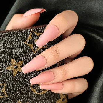 24pcs/box press on nails coffin Frosting Matte bare pink long paragraph wearable full cover fake nail tips for girls
24pcs/box press on nails coffin Frosting Matte bare pink long paragraph wearable full cover fake nail tips for girls