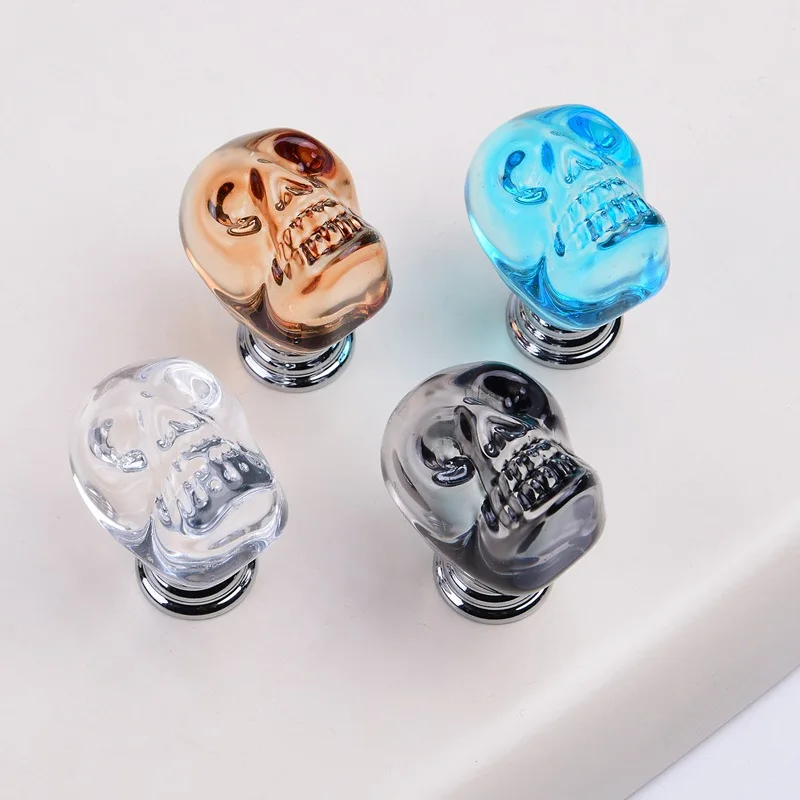 Furniture handle simple European style drawer crystal skull cupboard handle wardrobe door handle single-hole hardware handle 
Furniture handle simple European style drawer crystal skull cupboard handle wardrobe door handle single-hole hardware handle