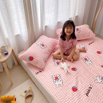 China export Tencel air conditioning soft mat foldable ice silk washed mat three-piece set single double mat wholesale 
China export Tencel air conditioning soft mat foldable ice silk washed mat three-piece set single double mat wholesale