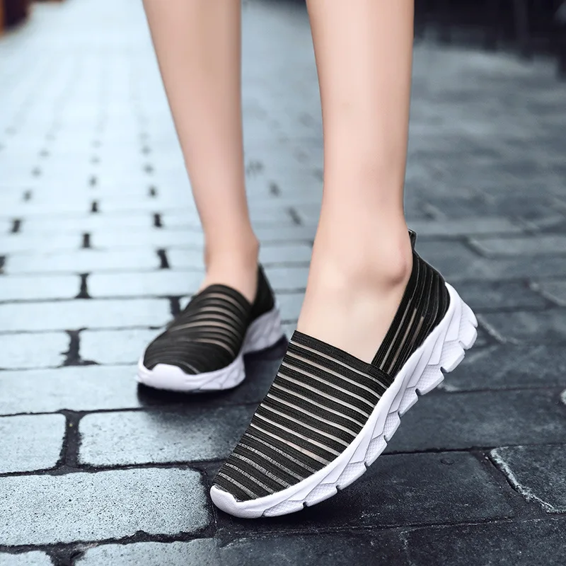 Spring Autumn Women Shoes 2021 Comfortable Breathable Mesh Vulcanized Shoes Woman Lightweight Lazy Shoes Casual Sneakerrt77
Spring Autumn Women Shoes 2021 Comfortable Breathable Mesh Vulcanized Shoes Woman Lightweight Lazy Shoes Casual Sneakerrt77
