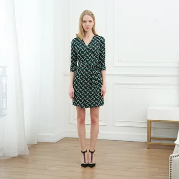 2020 Floral Red Dress Temperament Strap Wrap Vintage Robe Vestidos 's Green Grid Light Style Sexy Printing Women Women Knitted
2020 Floral Red Dress Temperament Strap Wrap Vintage Robe Vestidos 's Green Grid Light Style Sexy Printing Women Women Knitted