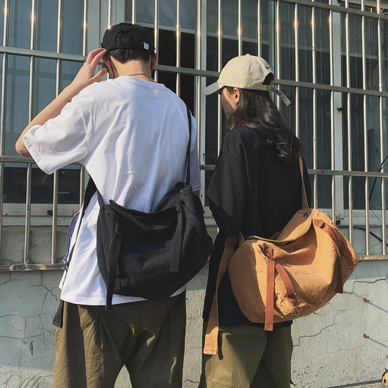 Сумка-мессенджер Мужская холщовая, модная универсальная сумочка на одно плечо для отдыха, вместительная Женская Студенческая, цвет черный
Сумка-мессенджер Мужская холщовая, модная универсальная сумочка на одно плечо для отдыха, вместительная Женская Студенческая, цвет черный