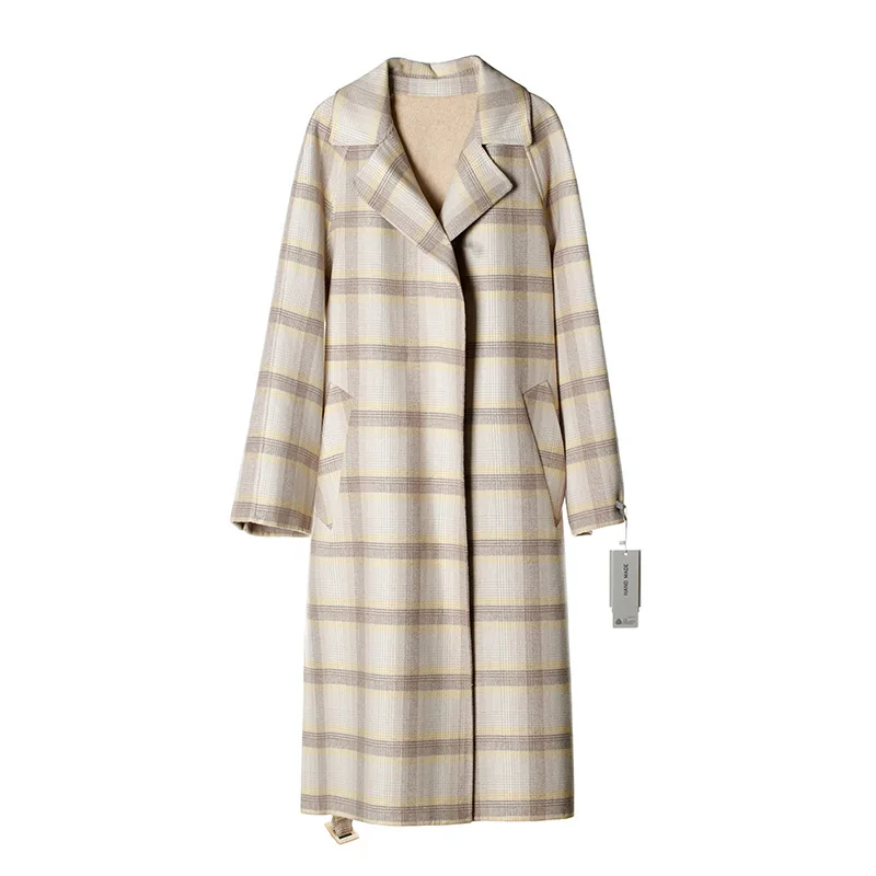 Women's handmade wool lattice stitching split double-sided hand-stitched cashmere wool coat
Women's handmade wool lattice stitching split double-sided hand-stitched cashmere wool coat