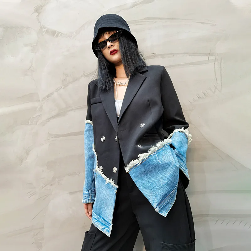 Jacket Women Autumn 2020 Fashion Design Denim Patchwork Notched Collar Long Sleeved Double Breasted Loose Casual Coat Female
Jacket Women Autumn 2020 Fashion Design Denim Patchwork Notched Collar Long Sleeved Double Breasted Loose Casual Coat Female