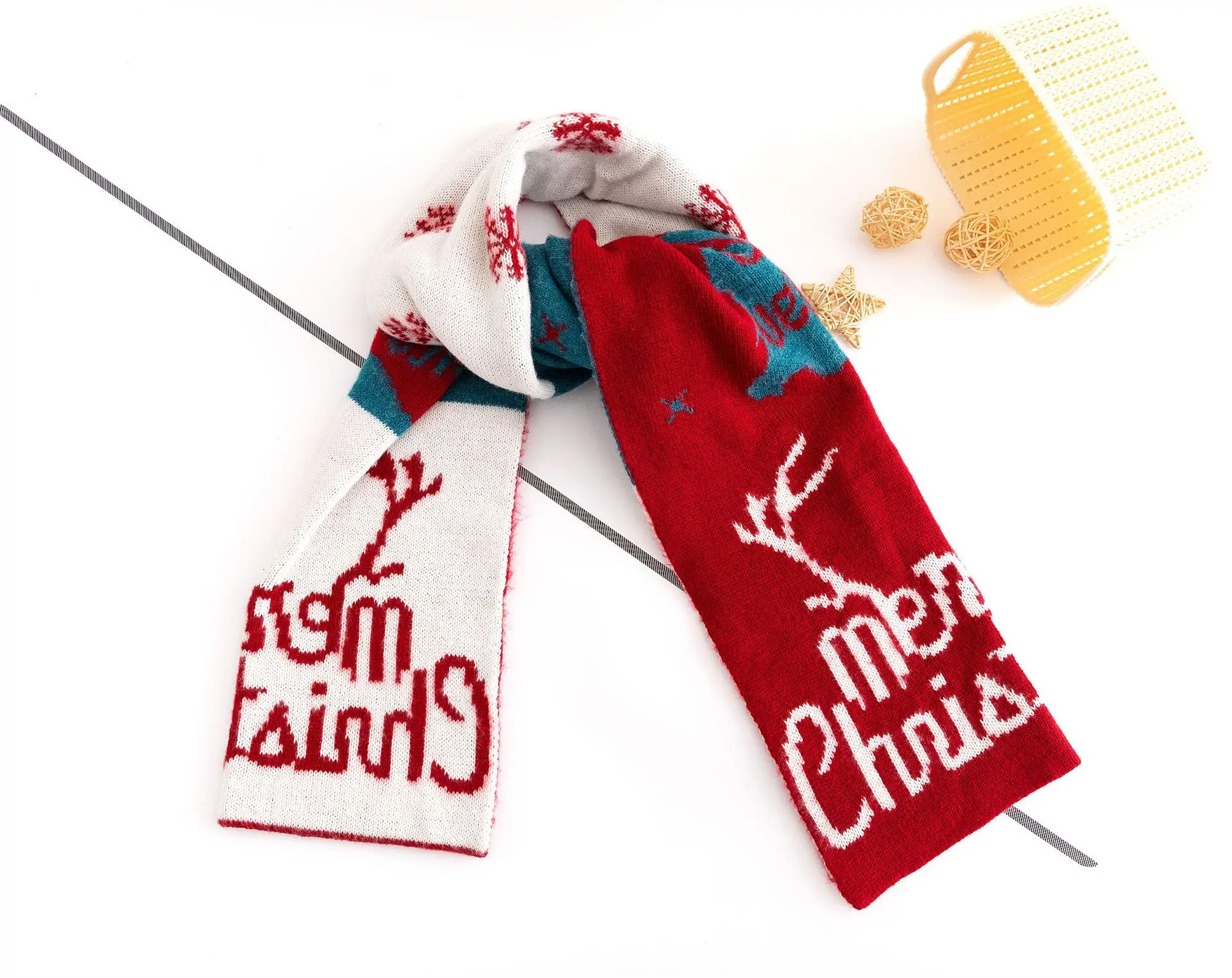 Christmas Boys Girls Gift Cartoon Elk White Red Double-sided Pattern Scarf, Knitted Warm Fashionable All-match Daily Life Scarf
Christmas Boys Girls Gift Cartoon Elk White Red Double-sided Pattern Scarf, Knitted Warm Fashionable All-match Daily Life Scarf