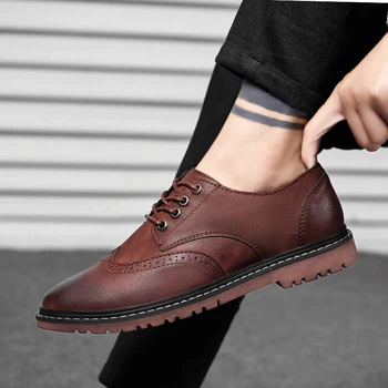 Luxury Oxford Leather Shoes Men outdoor Breathable fashion Shoes Male Office Flats brogue Footwear Mocassin Homme big size 47
Luxury Oxford Leather Shoes Men outdoor Breathable fashion Shoes Male Office Flats brogue Footwear Mocassin Homme big size 47
