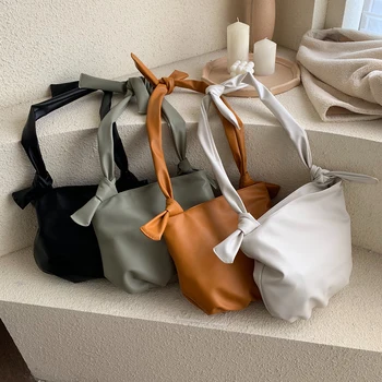 Women Bandage Shoulder Bag PU Leather Soft Solid Retro Pleated Crossbody Messenger Bags Female Large Capacity Handbags
Women Bandage Shoulder Bag PU Leather Soft Solid Retro Pleated Crossbody Messenger Bags Female Large Capacity Handbags