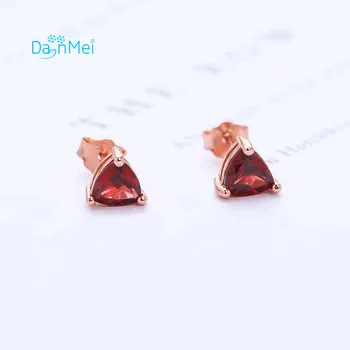 Damei New Arrival Fine Jewelry earrings for women Natural Small garnet earrings silver 925 Elegant Lady Party Wholesale Gifts
Damei New Arrival Fine Jewelry earrings for women Natural Small garnet earrings silver 925 Elegant Lady Party Wholesale Gifts